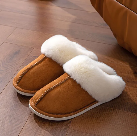 Huggle Slippers Brown Side