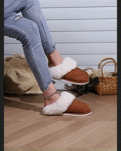Huggle Slippers Khaki Showcase Video